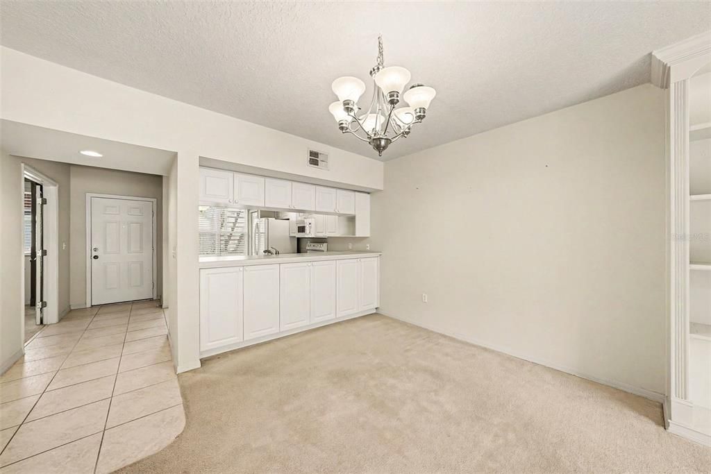 For Sale: $300,000 (3 beds, 2 baths, 1520 Square Feet)