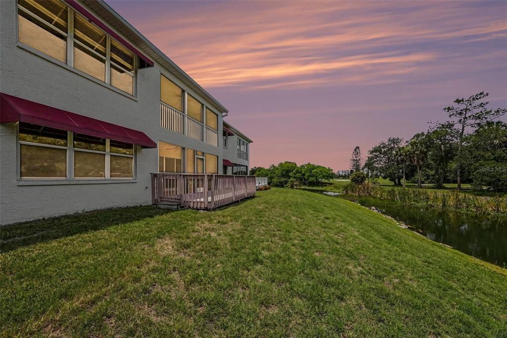 For Sale: $300,000 (3 beds, 2 baths, 1520 Square Feet)