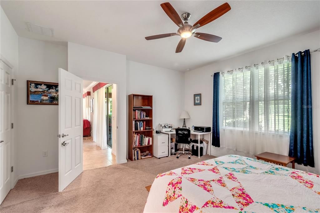 En Venta: $310,000 (3 camas, 2 baños, 1737 Pies cuadrados)