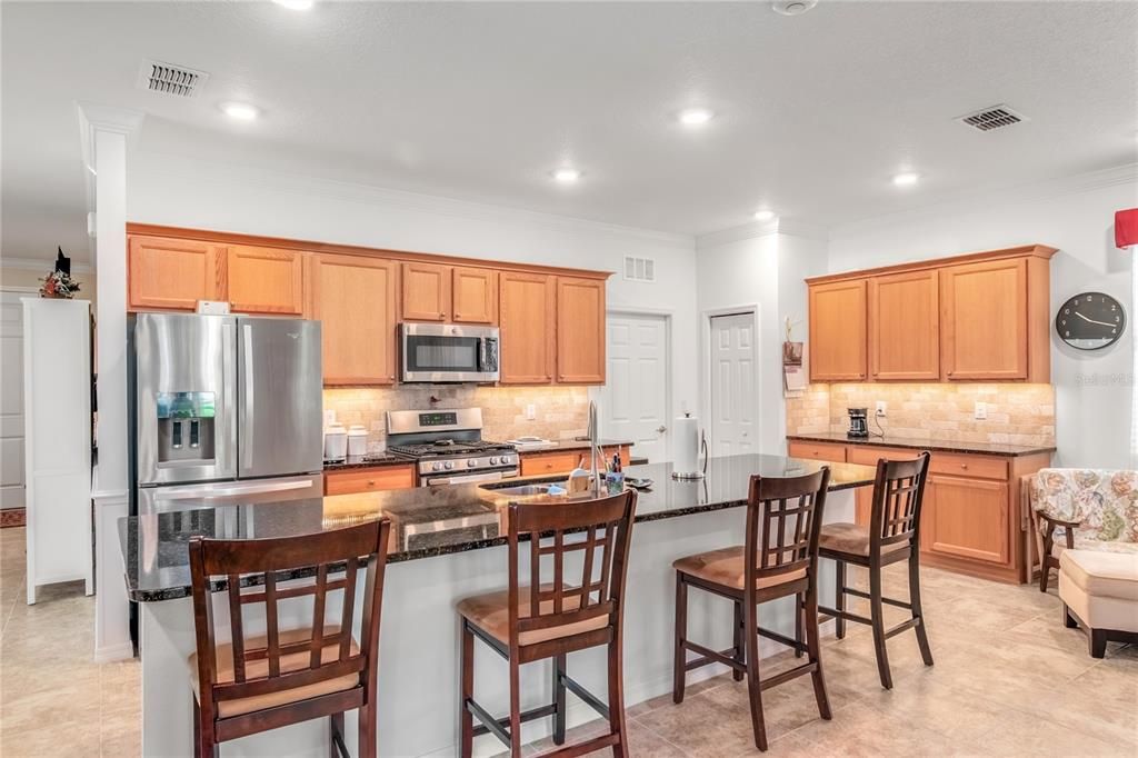 En Venta: $310,000 (3 camas, 2 baños, 1737 Pies cuadrados)