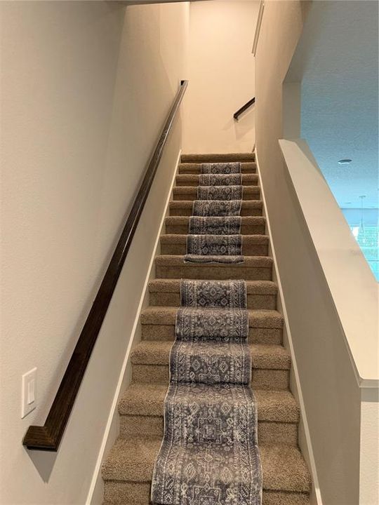 For Rent: $2,350 (3 beds, 2 baths, 1614 Square Feet)