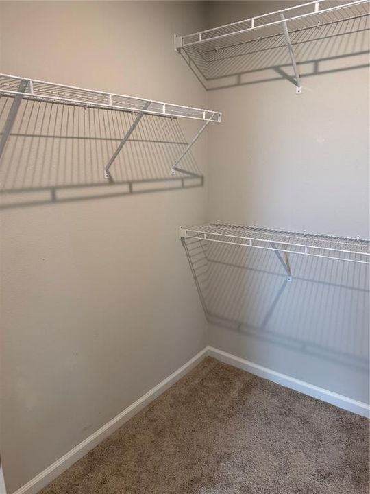 For Rent: $2,350 (3 beds, 2 baths, 1614 Square Feet)