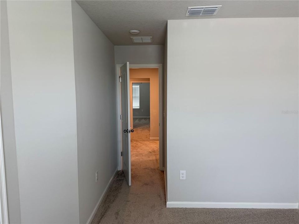 For Rent: $2,350 (3 beds, 2 baths, 1614 Square Feet)