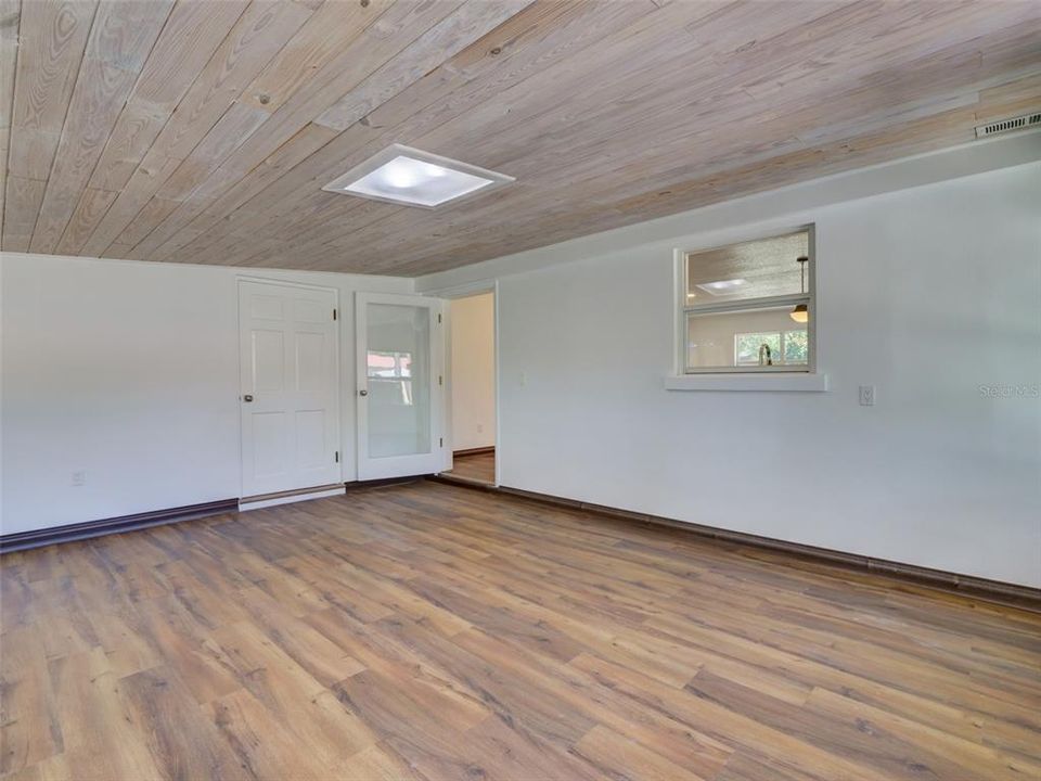 В аренду: $2,495 (4 спален, 2 ванн, 1783 Квадратных фут)