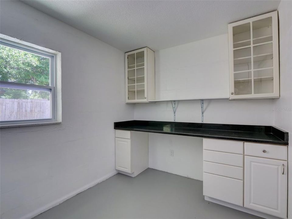 В аренду: $2,495 (4 спален, 2 ванн, 1783 Квадратных фут)