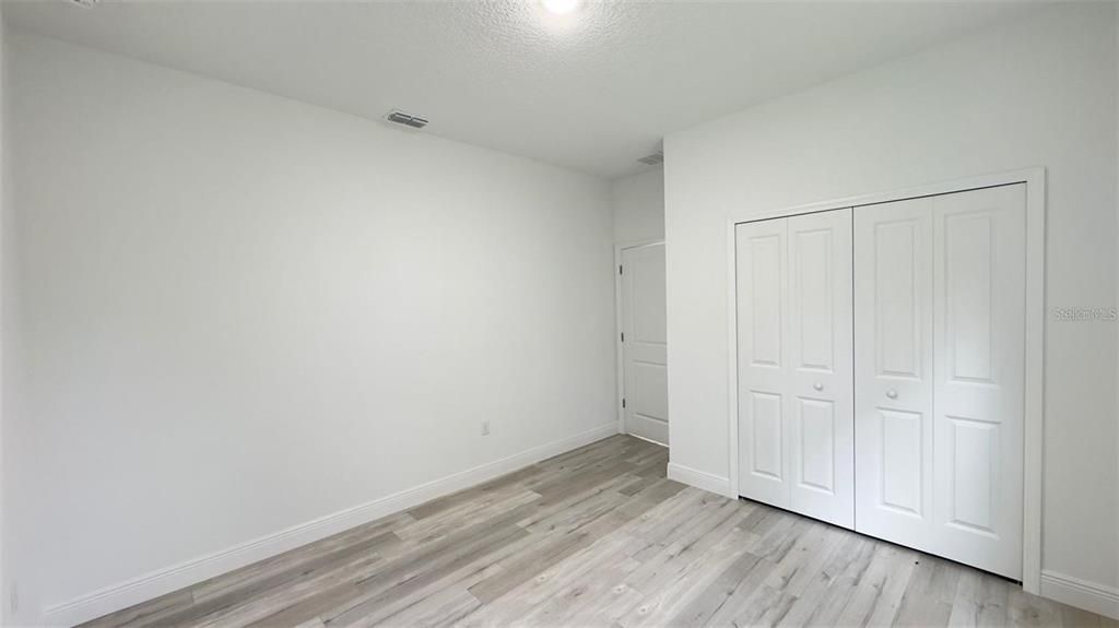 В аренду: $1,850 (4 спален, 2 ванн, 1660 Квадратных фут)