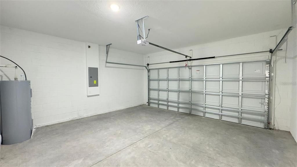 В аренду: $1,850 (4 спален, 2 ванн, 1660 Квадратных фут)