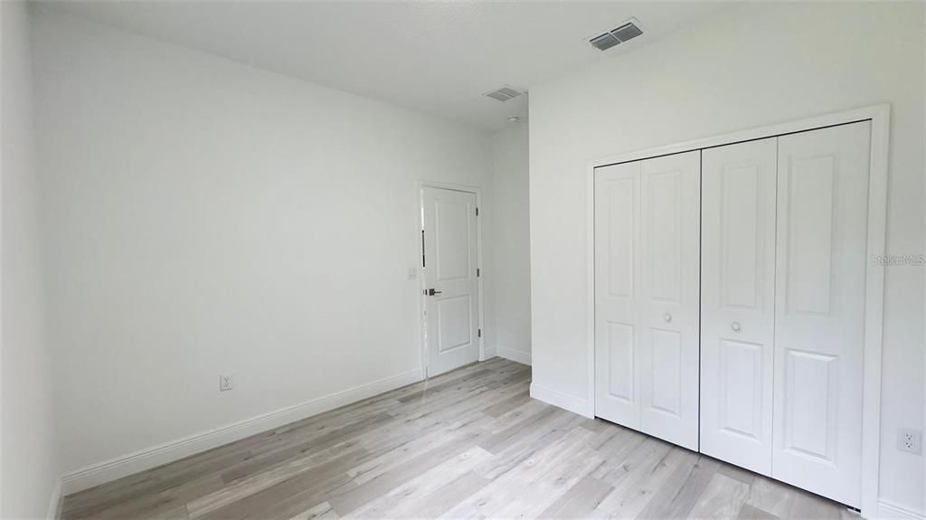 В аренду: $1,850 (4 спален, 2 ванн, 1660 Квадратных фут)