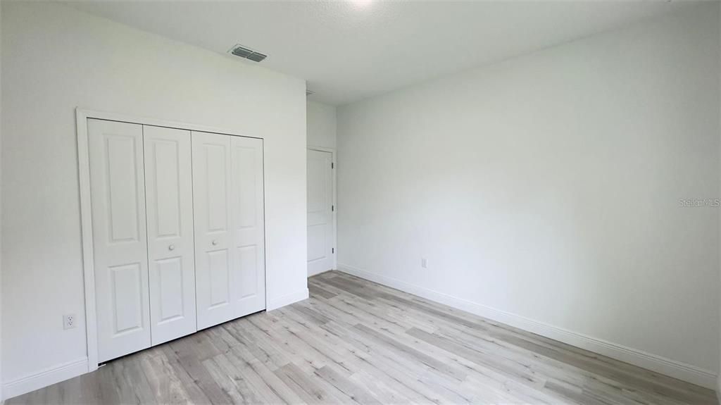 В аренду: $1,850 (4 спален, 2 ванн, 1660 Квадратных фут)