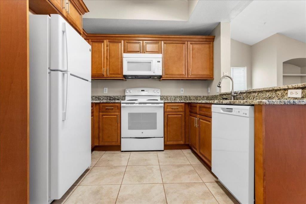 For Rent: $1,650 (2 beds, 2 baths, 1074 Square Feet)