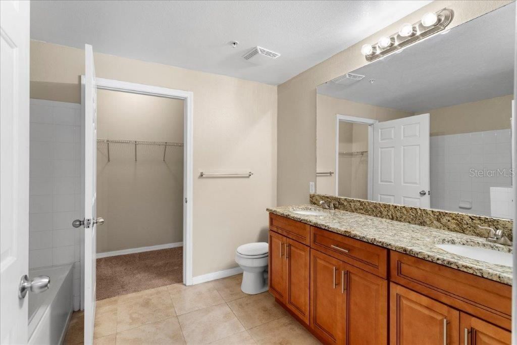 For Rent: $1,650 (2 beds, 2 baths, 1074 Square Feet)