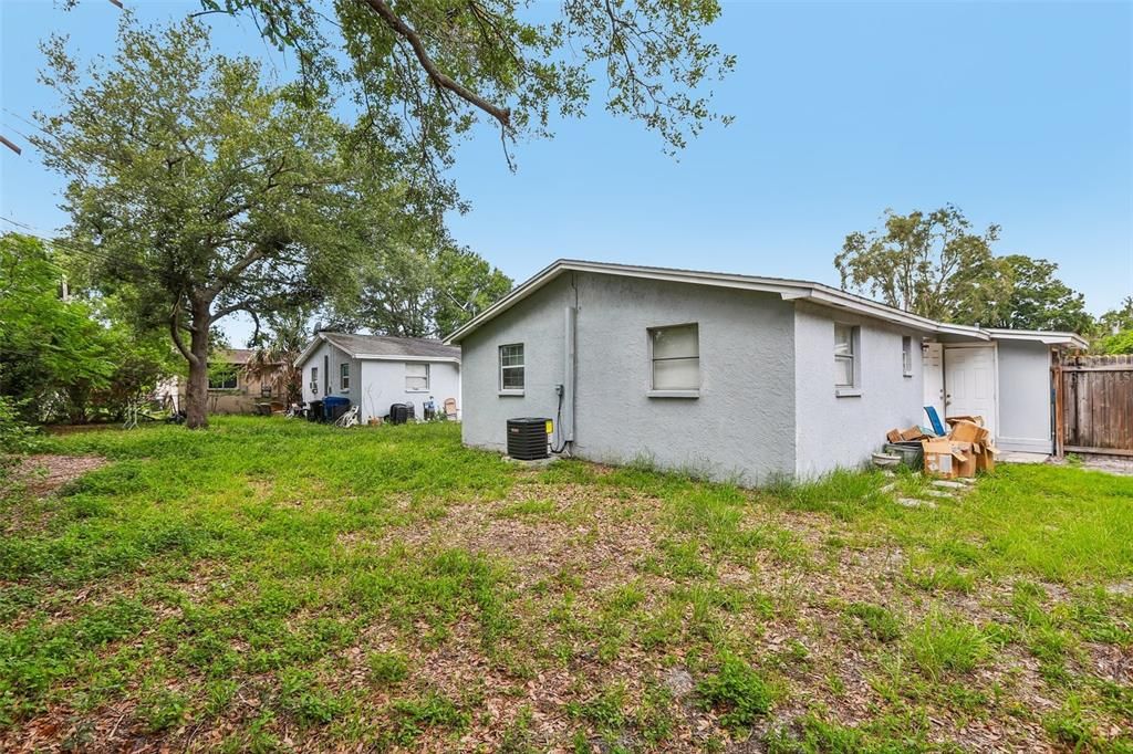 For Sale: $699,000 (8 beds, 0 baths, 2916 Square Feet)