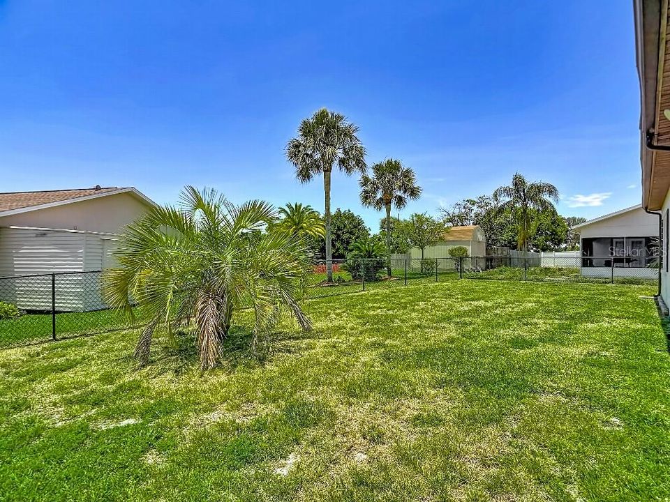 For Sale: $319,900 (3 beds, 2 baths, 1463 Square Feet)