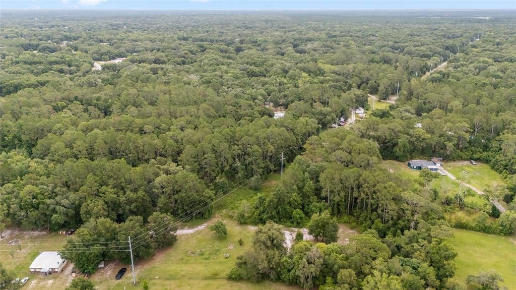 На продажу: $119,999 (4.46 acres)