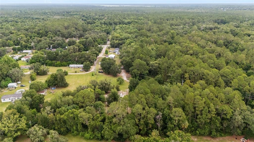 На продажу: $119,999 (4.46 acres)