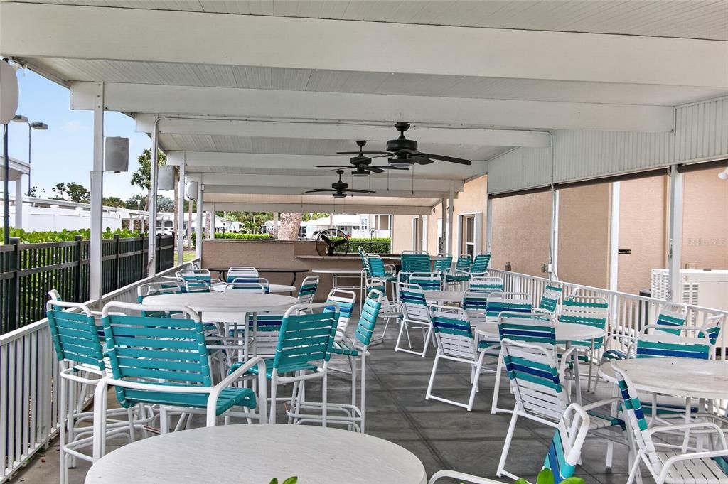 For Sale: $145,000 (2 beds, 2 baths, 1056 Square Feet)