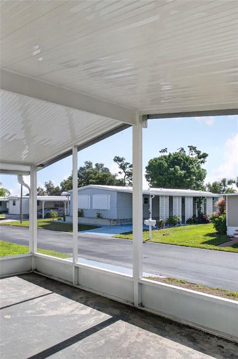 For Sale: $145,000 (2 beds, 2 baths, 1056 Square Feet)