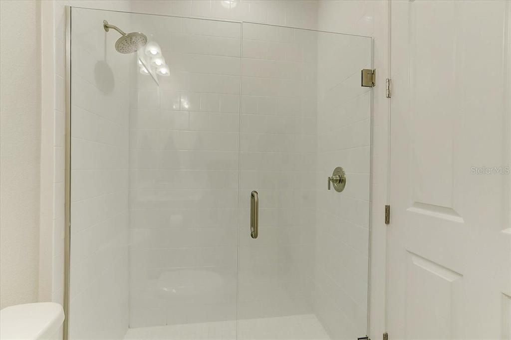 En Venta: $449,900 (2 camas, 2 baños, 1625 Pies cuadrados)