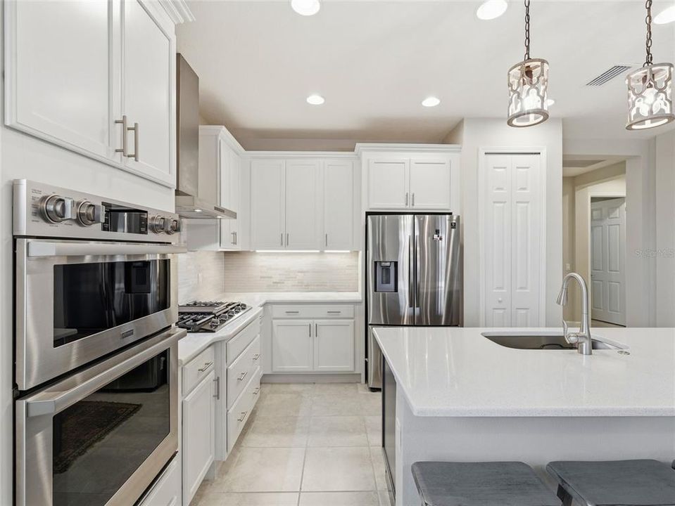 En Venta: $449,900 (2 camas, 2 baños, 1625 Pies cuadrados)