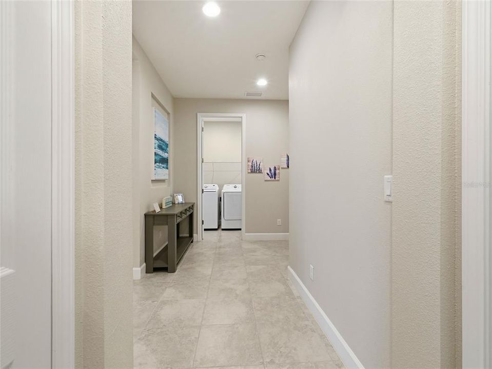 En Venta: $449,900 (2 camas, 2 baños, 1625 Pies cuadrados)