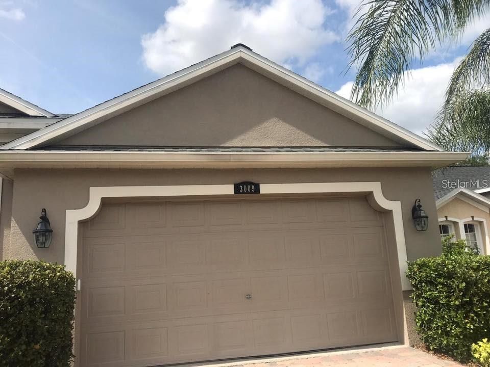 For Rent: $3,000 (4 beds, 2 baths, 2107 Square Feet)
