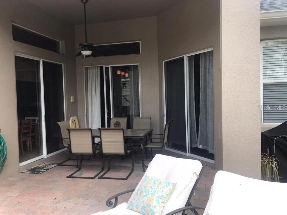 For Rent: $3,000 (4 beds, 2 baths, 2107 Square Feet)