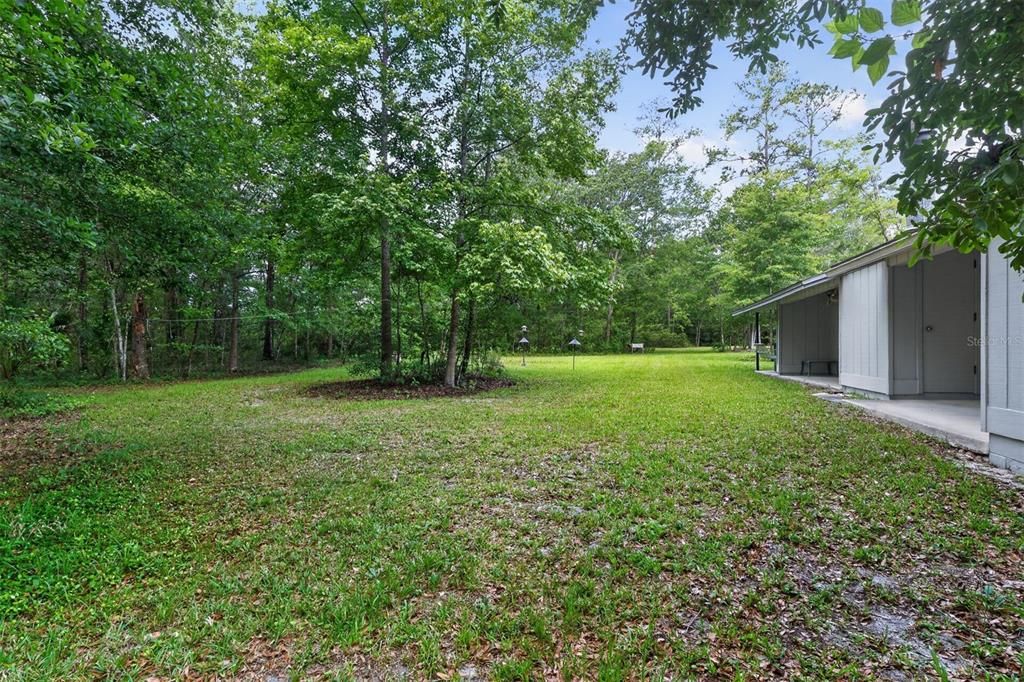 For Sale: $349,000 (3 beds, 2 baths, 1337 Square Feet)