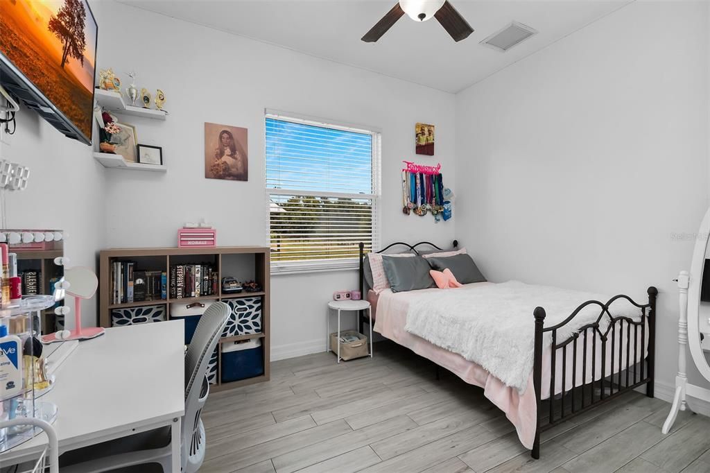 For Sale: $799,000 (4 beds, 2 baths, 1989 Square Feet)