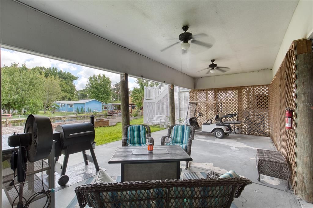 For Sale: $450,000 (2 beds, 2 baths, 2352 Square Feet)