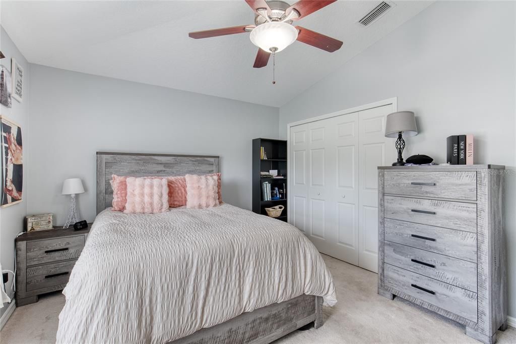 For Sale: $450,000 (2 beds, 2 baths, 2352 Square Feet)