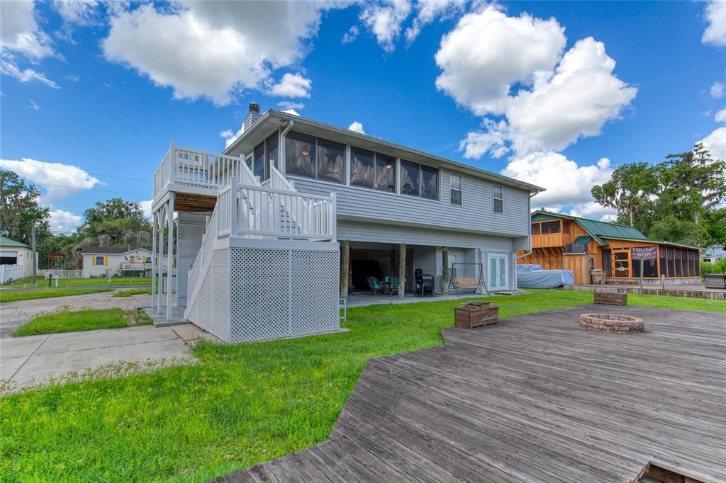 For Sale: $450,000 (2 beds, 2 baths, 2352 Square Feet)