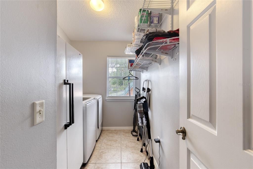 For Sale: $450,000 (2 beds, 2 baths, 2352 Square Feet)