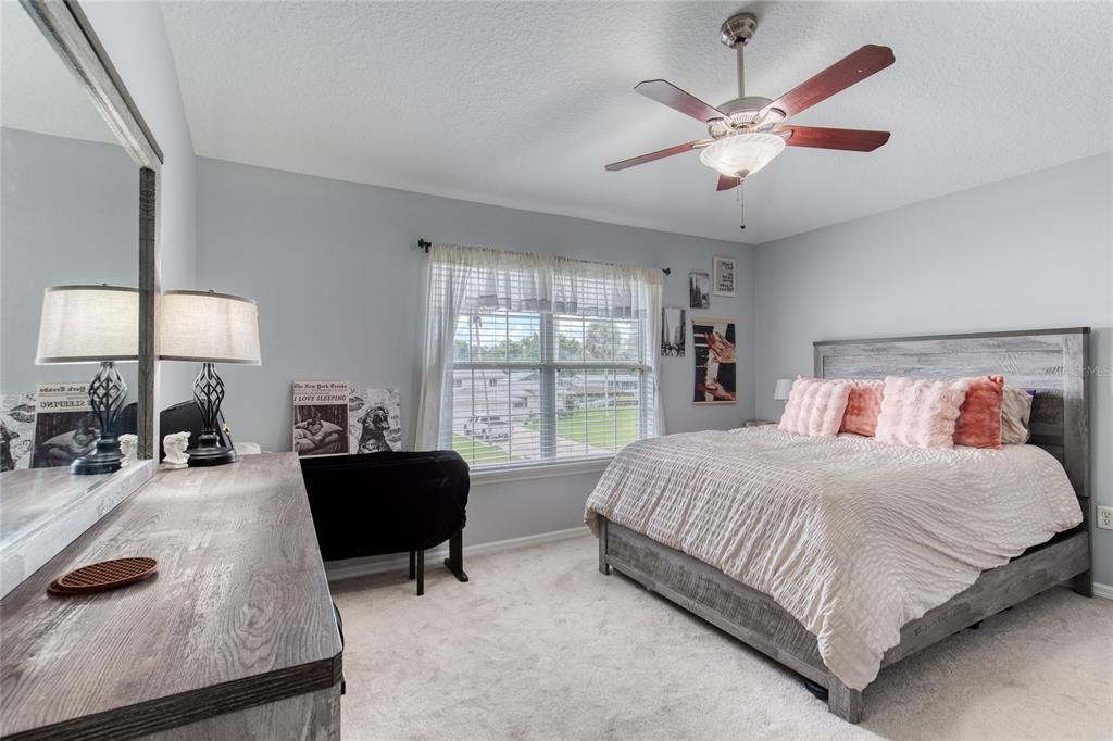 For Sale: $450,000 (2 beds, 2 baths, 2352 Square Feet)