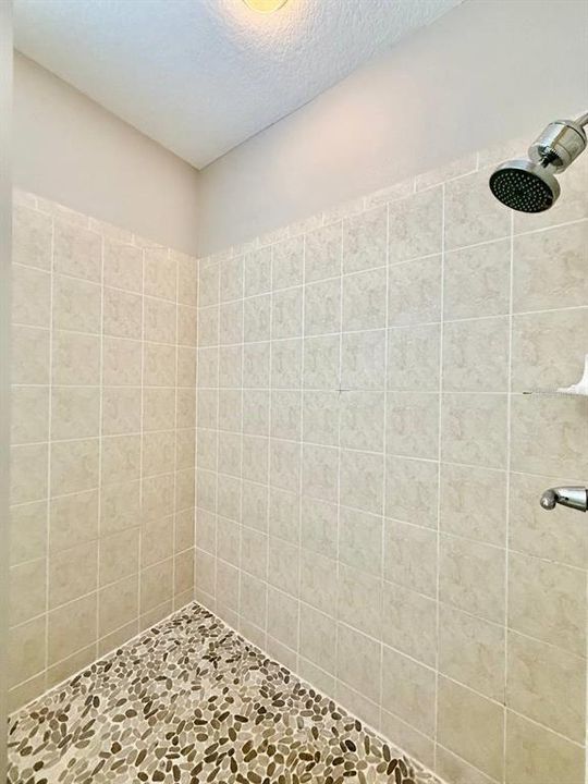 В аренду: $3,000 (3 спален, 2 ванн, 2450 Квадратных фут)