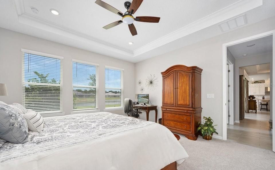 For Sale: $809,000 (5 beds, 4 baths, 2792 Square Feet)