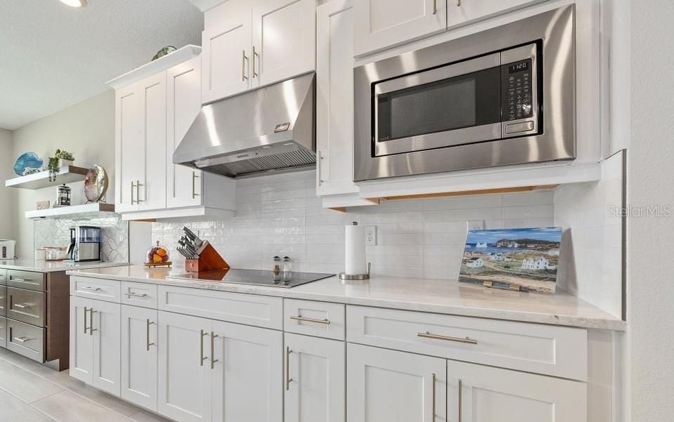 For Sale: $809,000 (5 beds, 4 baths, 2792 Square Feet)