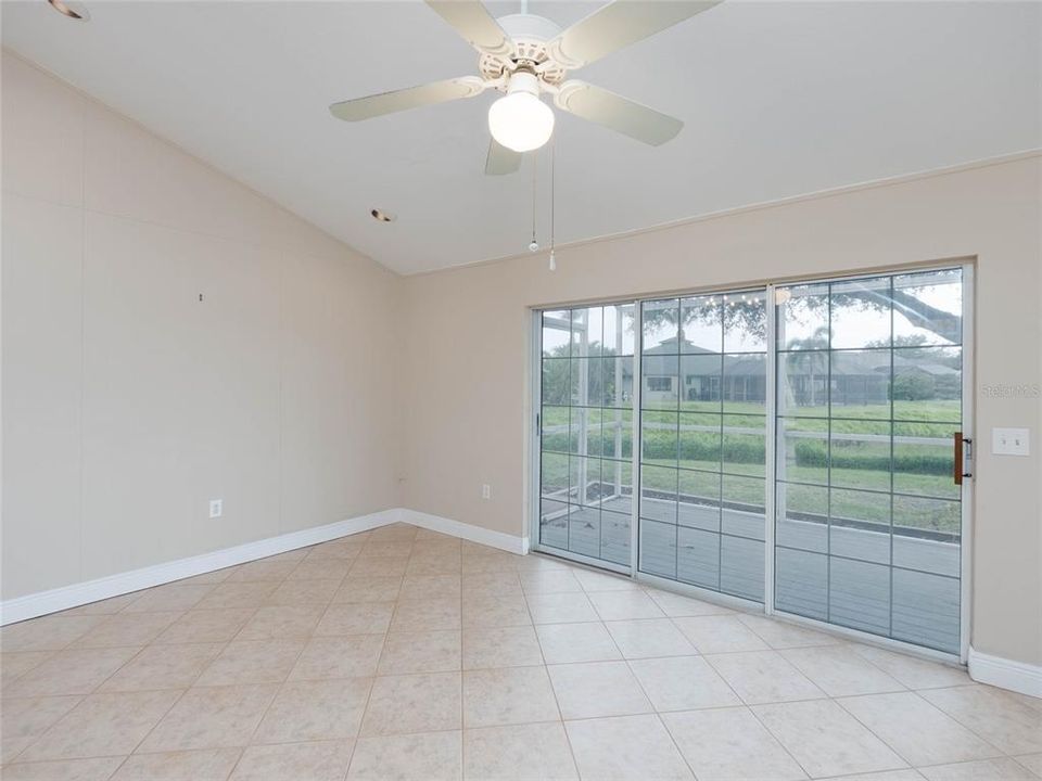 For Sale: $450,000 (3 beds, 2 baths, 2118 Square Feet)