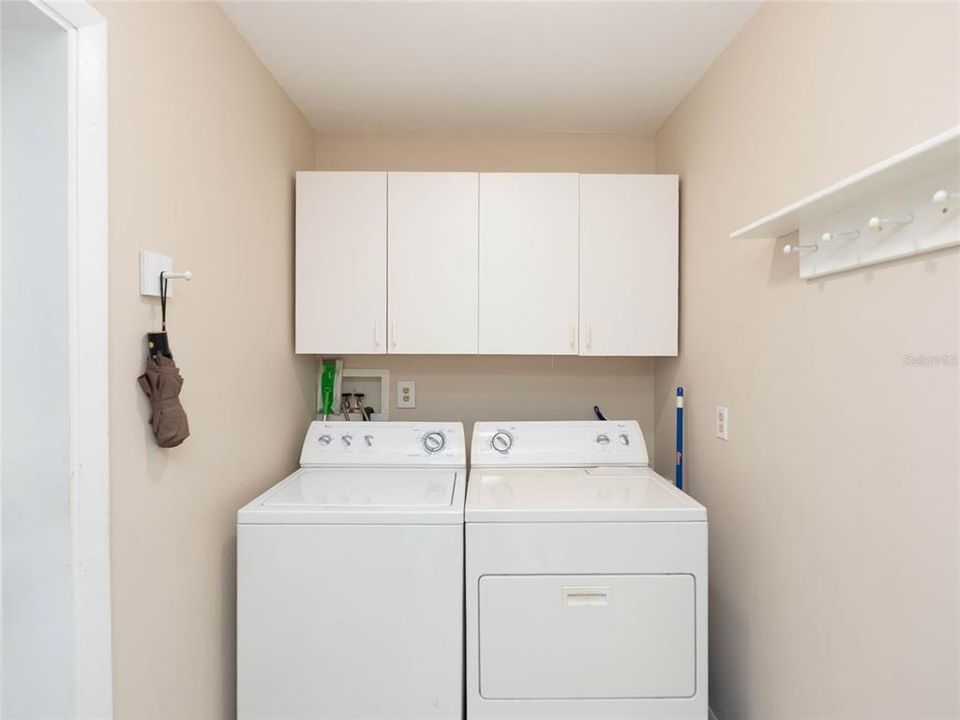 For Sale: $450,000 (3 beds, 2 baths, 2118 Square Feet)