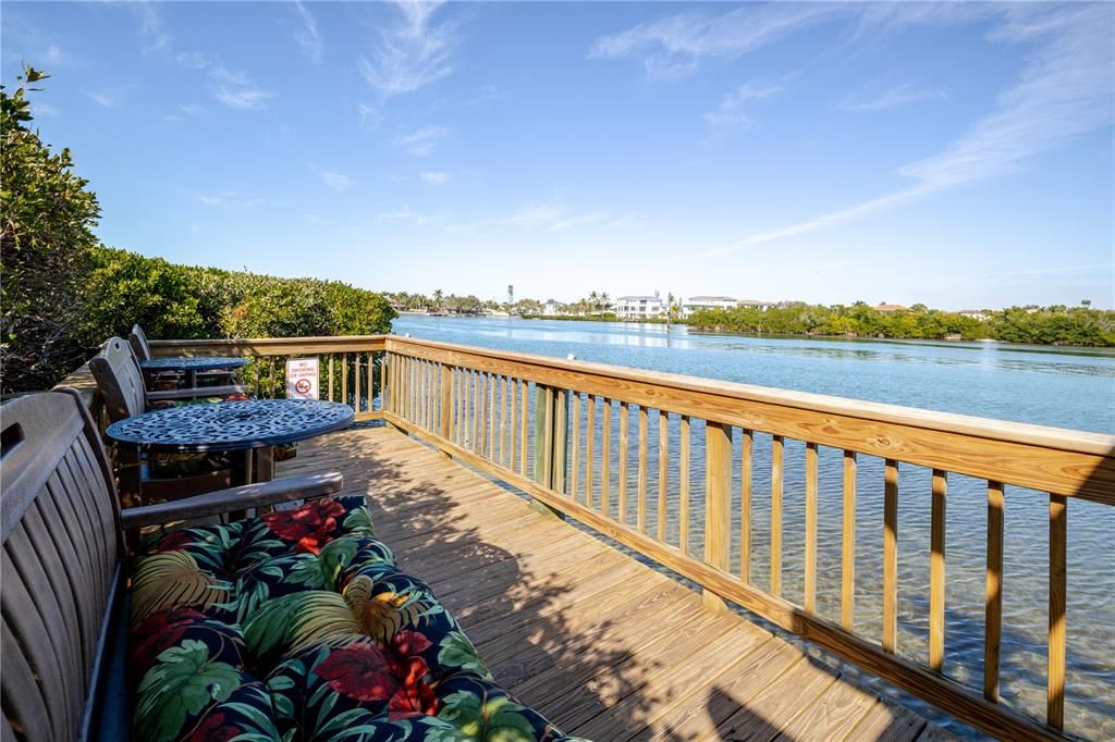 For Sale: $650,137 (2 beds, 2 baths, 1387 Square Feet)