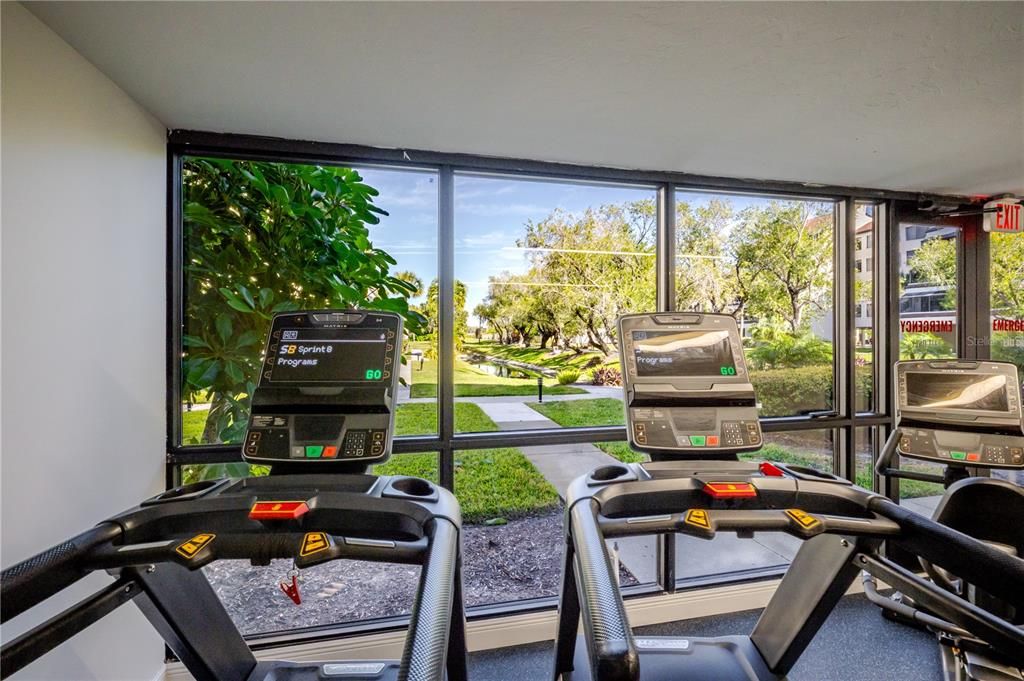 For Sale: $650,137 (2 beds, 2 baths, 1387 Square Feet)
