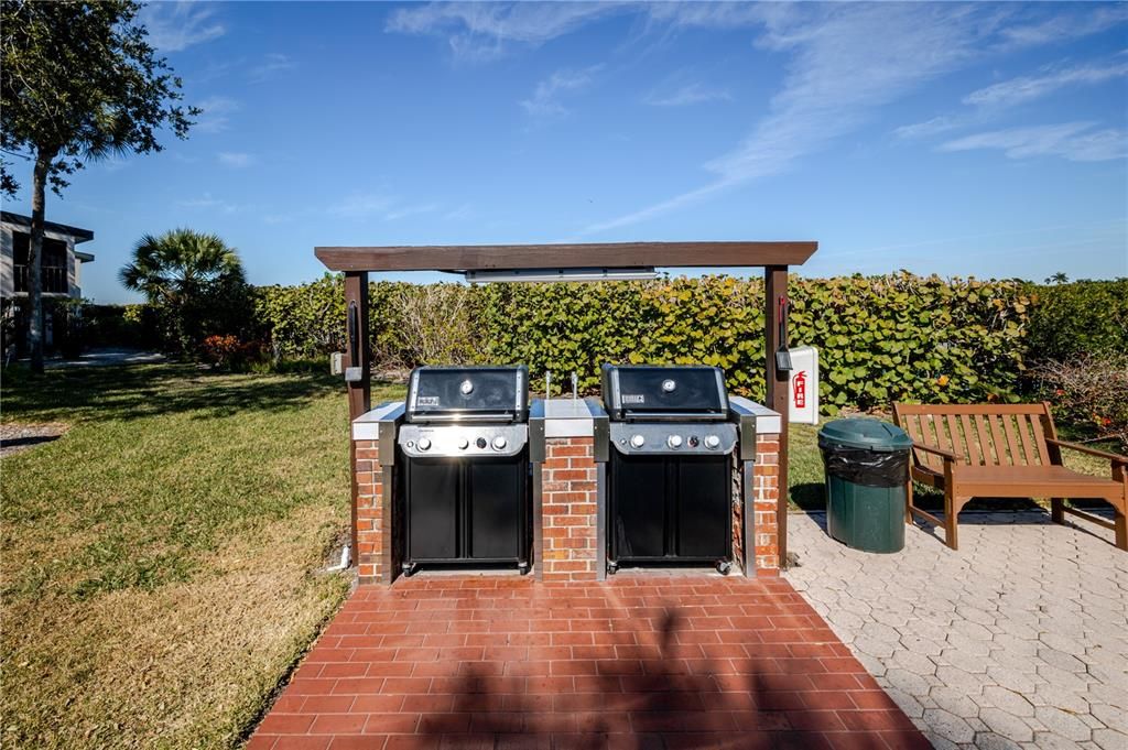 For Sale: $650,137 (2 beds, 2 baths, 1387 Square Feet)