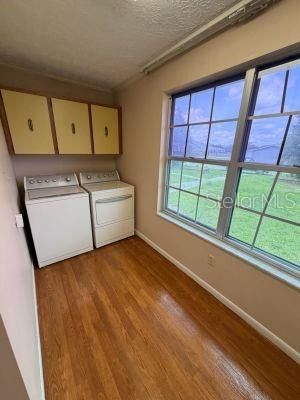 For Sale: $399,000 (3 beds, 1 baths, 2970 Square Feet)