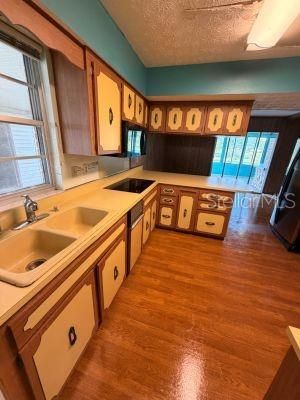 For Sale: $399,000 (3 beds, 1 baths, 2970 Square Feet)