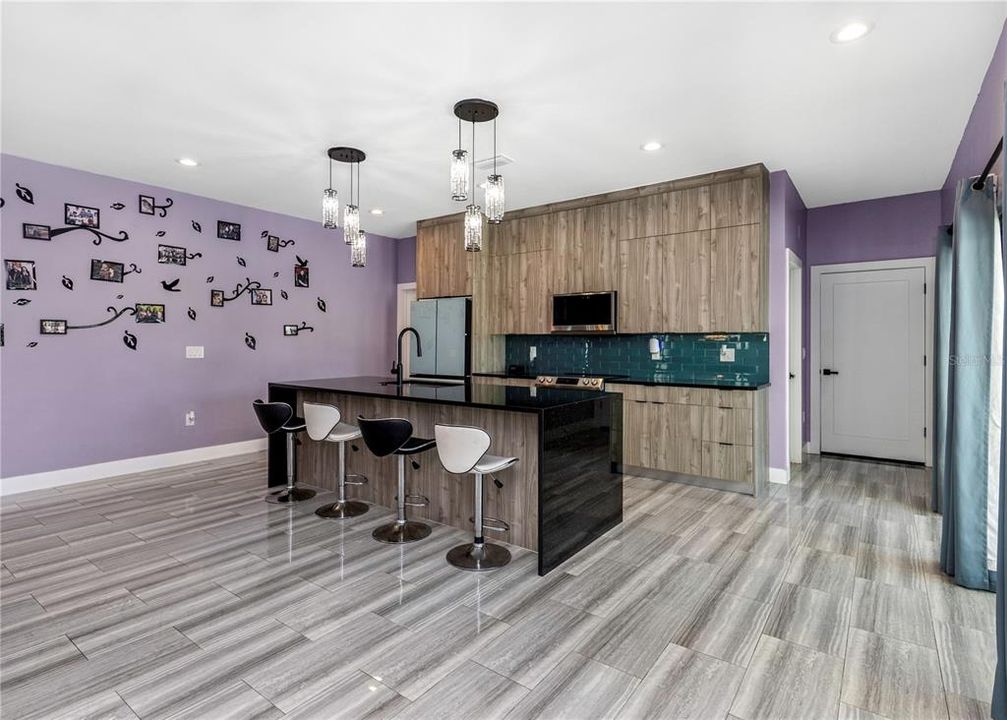 For Sale: $1,195,000 (3 beds, 4 baths, 3166 Square Feet)