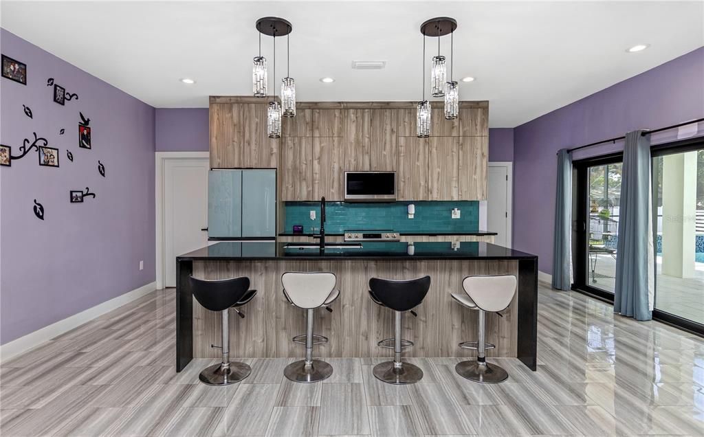 For Sale: $1,195,000 (3 beds, 4 baths, 3166 Square Feet)