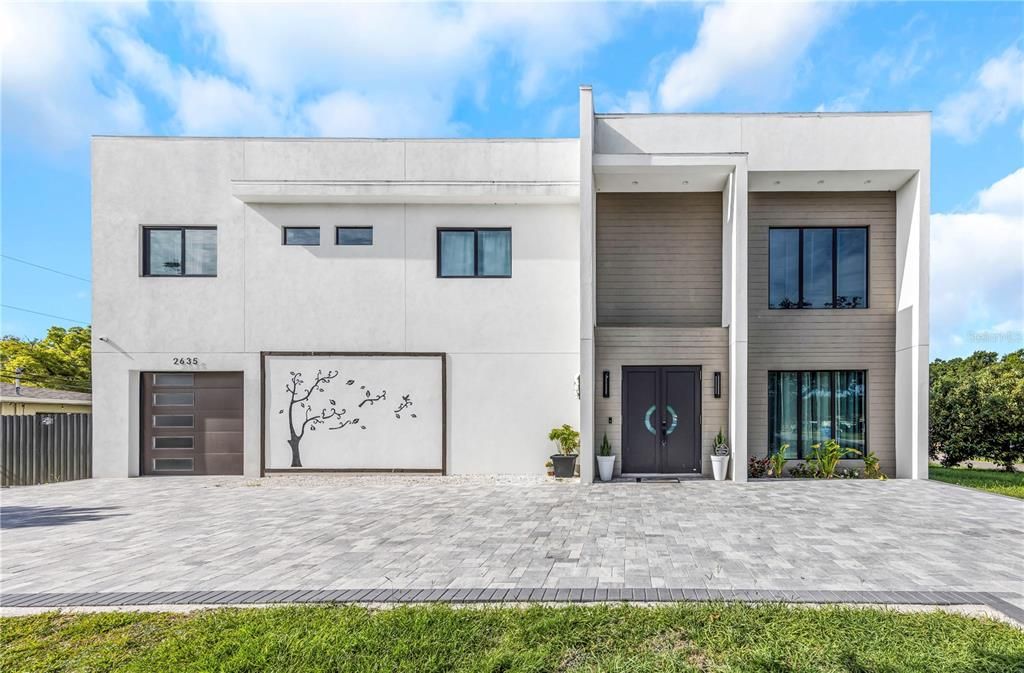 For Sale: $1,195,000 (3 beds, 4 baths, 3166 Square Feet)