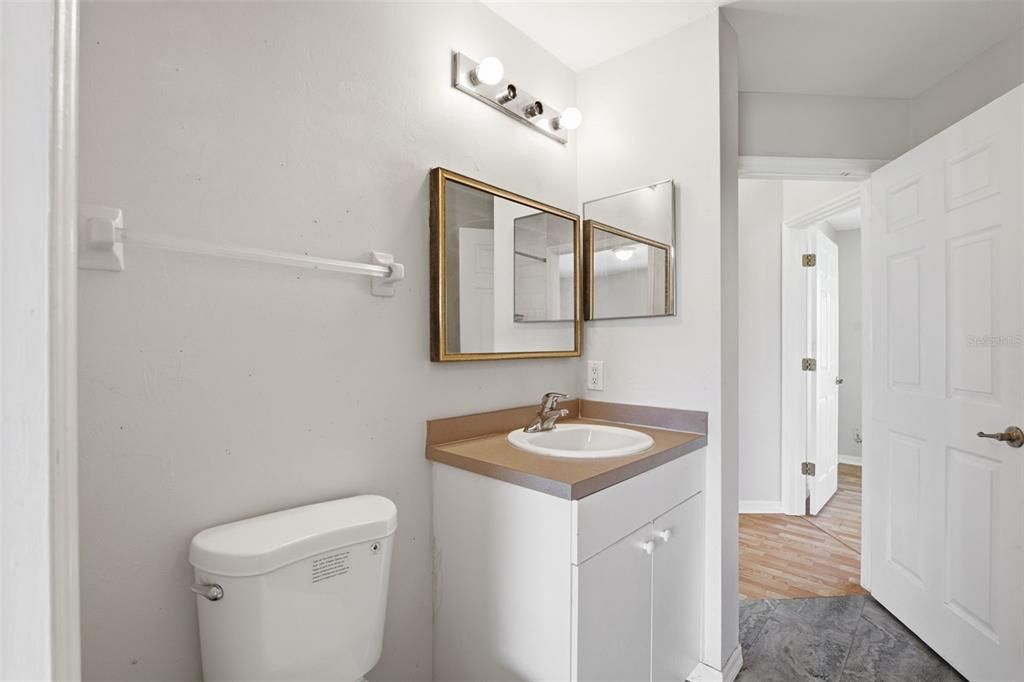 En Venta: $285,000 (3 camas, 2 baños, 1531 Pies cuadrados)
