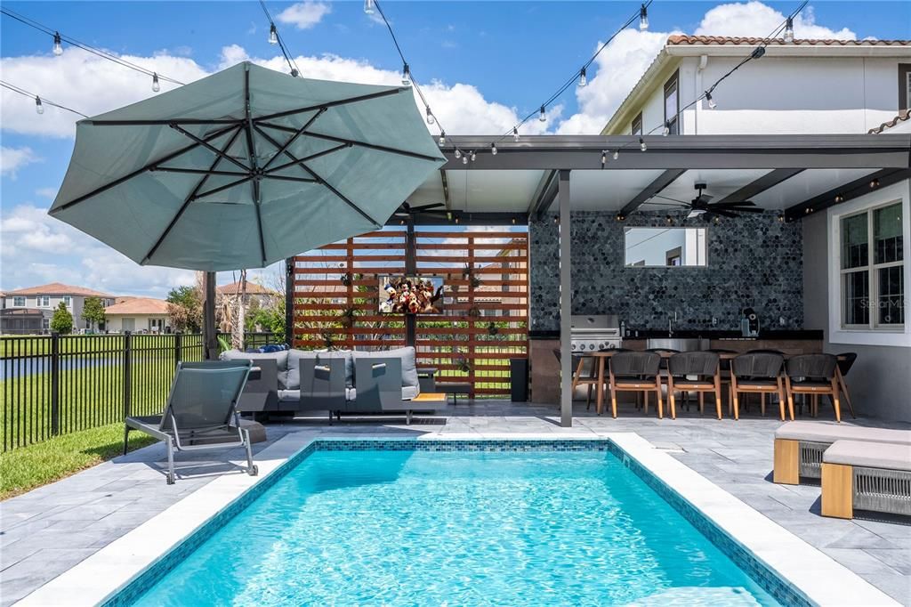 En Venta: $1,350,000 (5 camas, 5 baños, 2899 Pies cuadrados)