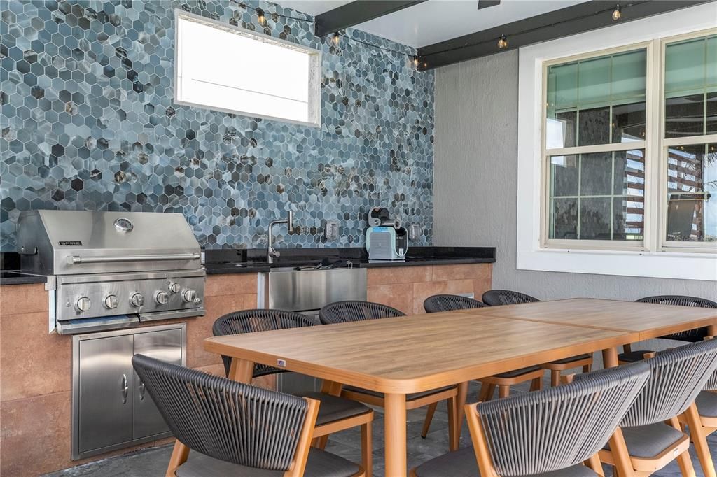 En Venta: $1,350,000 (5 camas, 5 baños, 2899 Pies cuadrados)