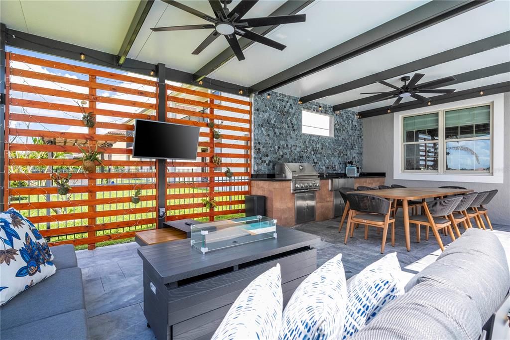 En Venta: $1,350,000 (5 camas, 5 baños, 2899 Pies cuadrados)